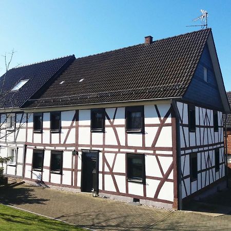 Graefrath Gaestehaus Neunkirchen-Seelscheid Neunkirchen  Zewnętrze zdjęcie