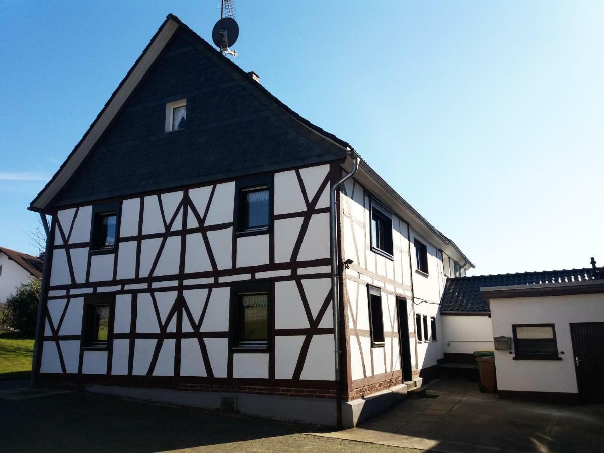 Graefrath Gaestehaus Neunkirchen-Seelscheid Neunkirchen  Zewnętrze zdjęcie